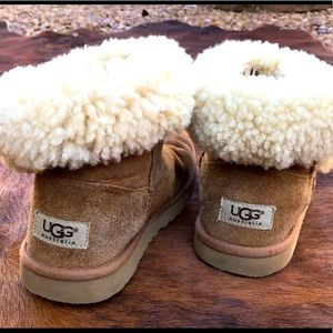 UGG Boots Girls Sz 3